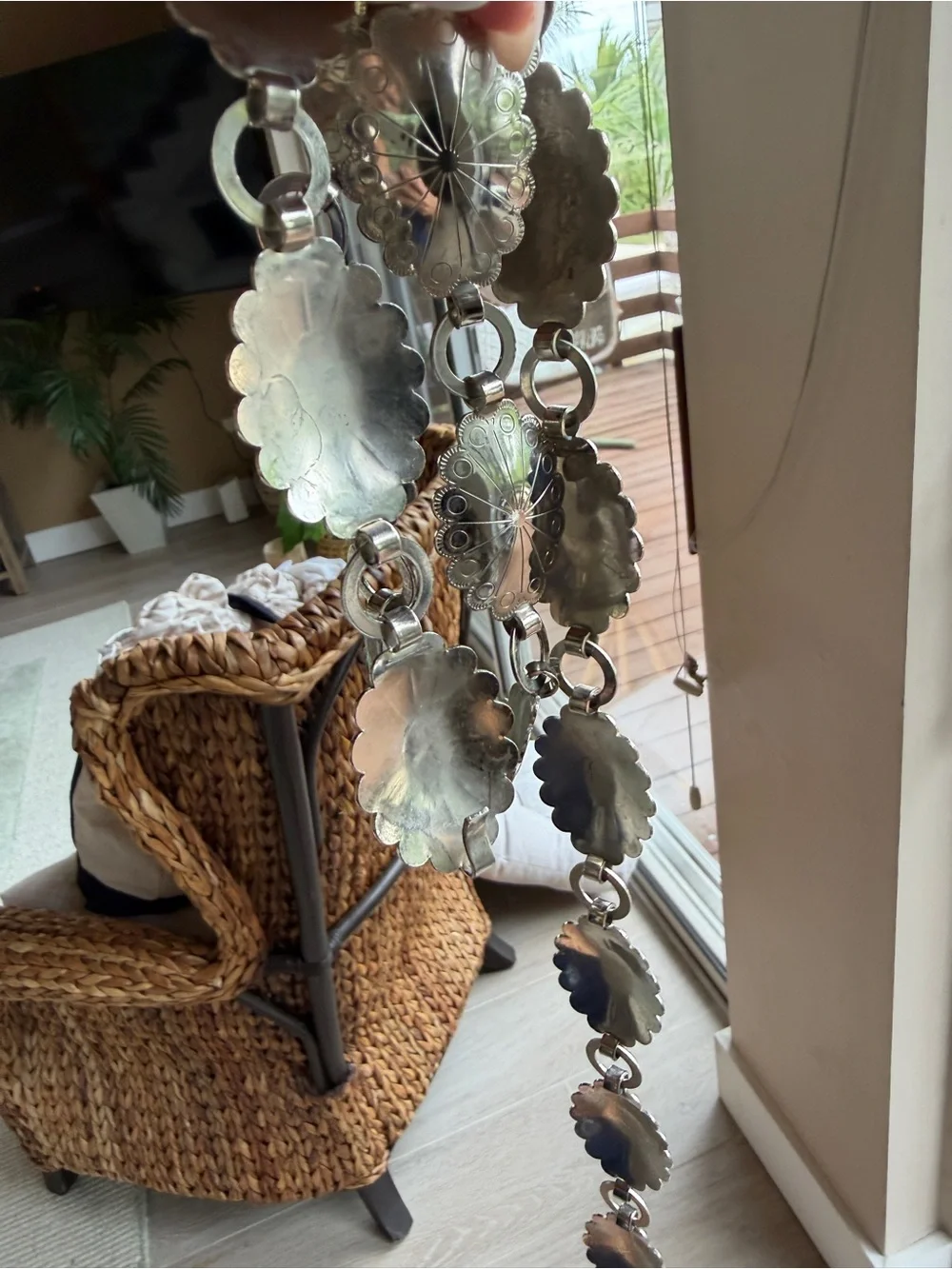 Vintage Floral Medallion Silver Chain Belt